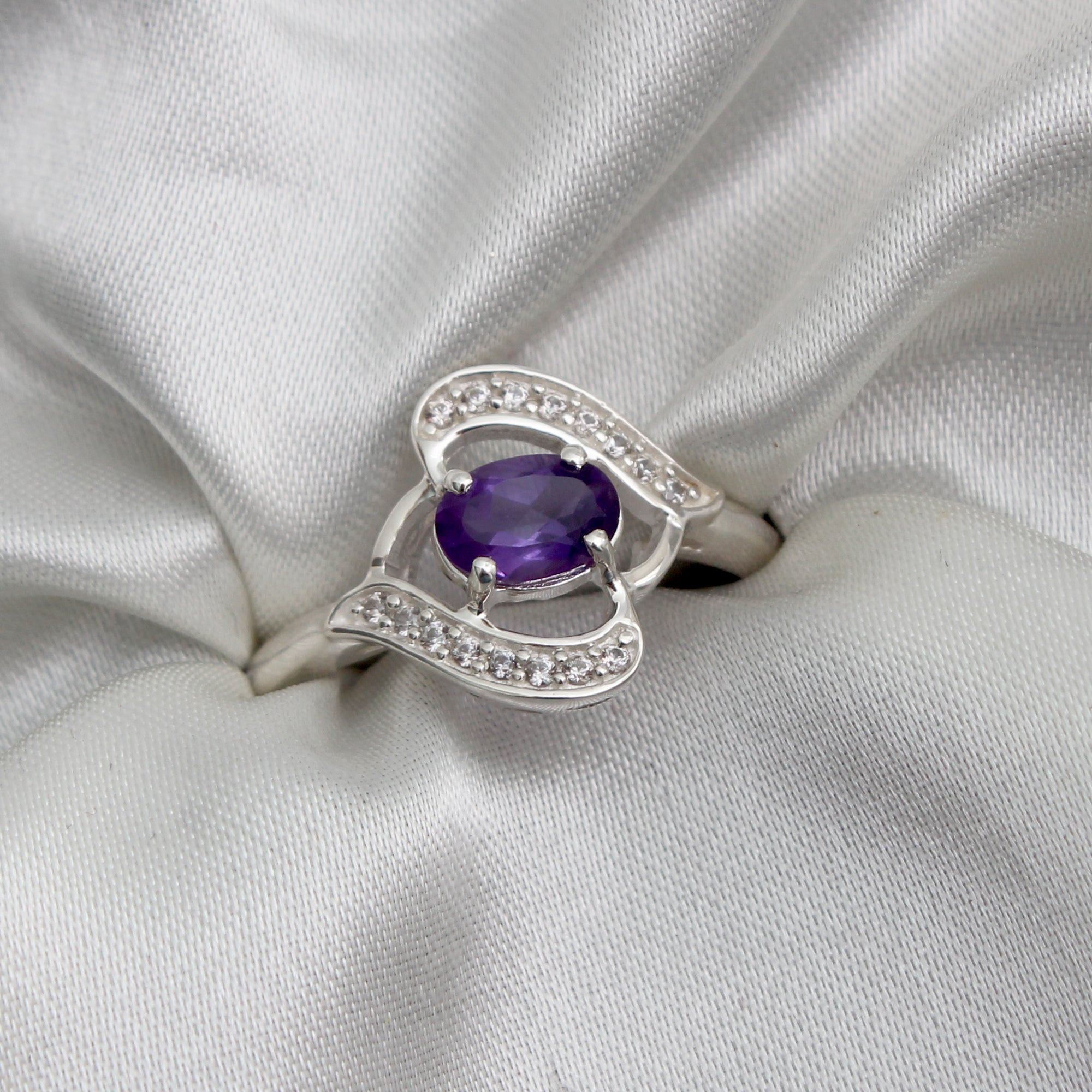 925 Sterling Silver Oval-Stone Amethyst Modern Ring