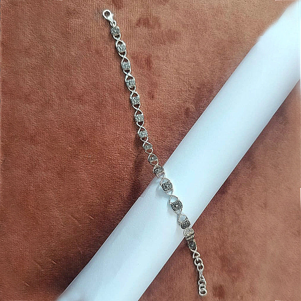 Infinite Modest Natural Diamond Bracelet