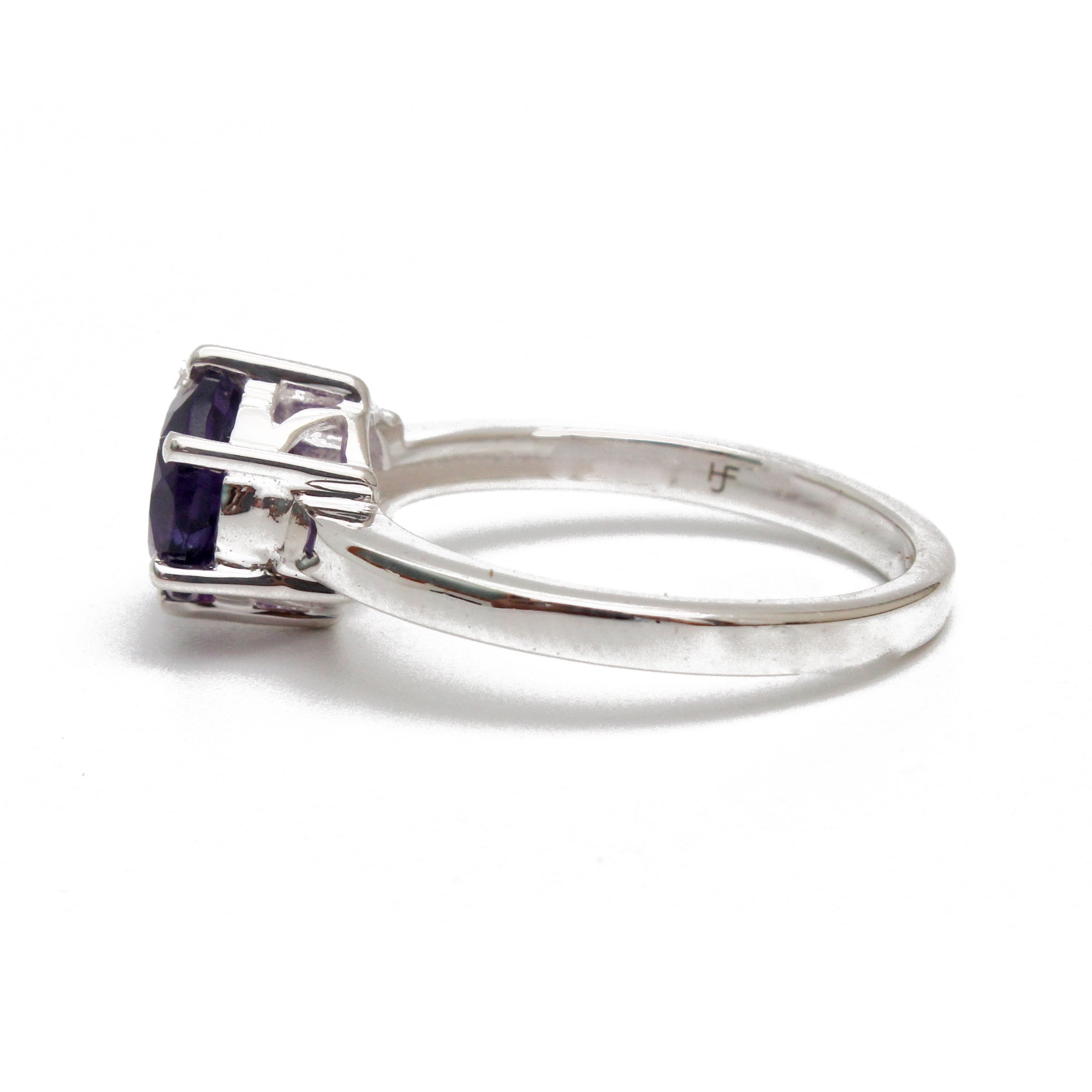 925 Sterling Silver Round Solitaire Amethyst Ring – Classic Ring for Women