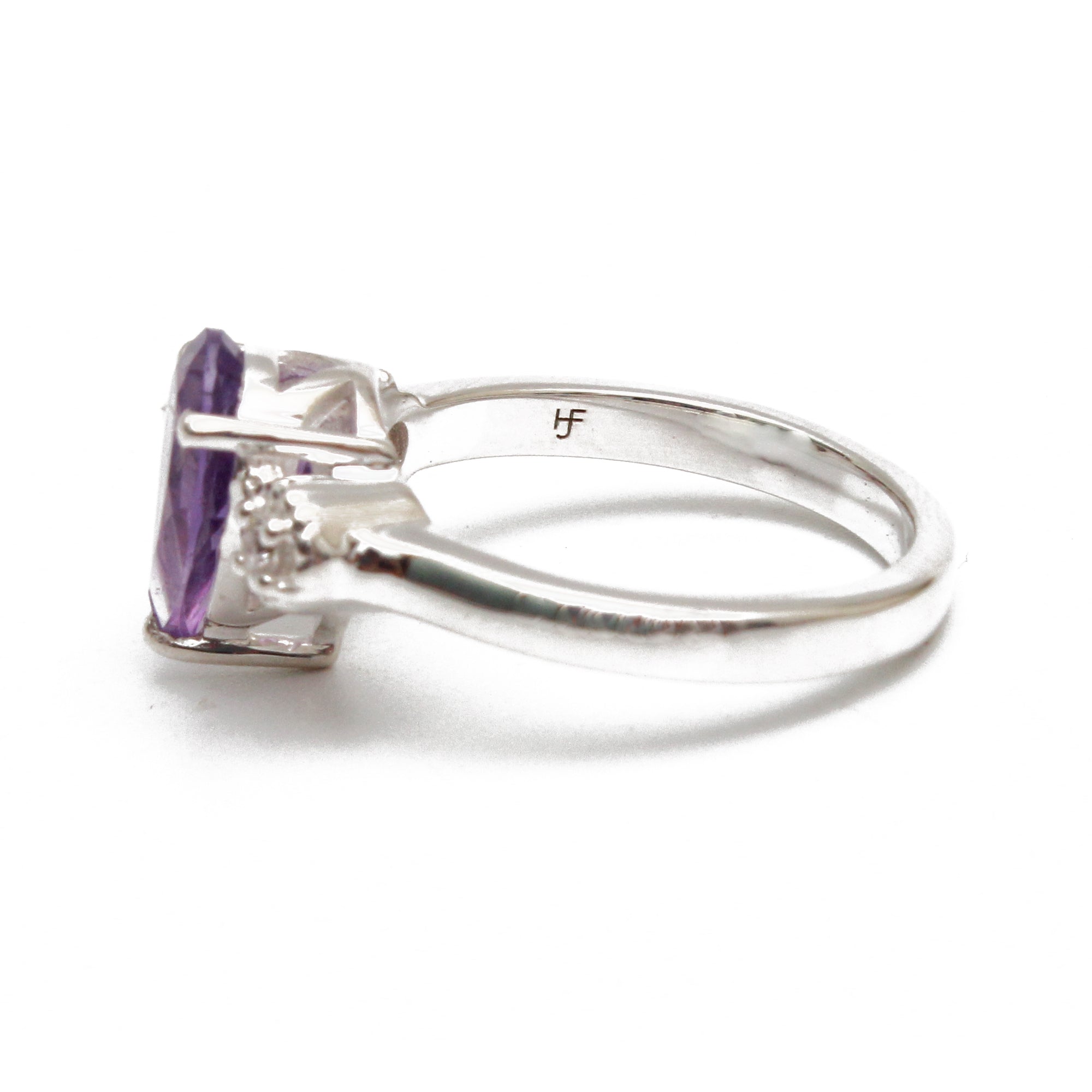 925 Sterling Silver Pear-Shaped Amethyst