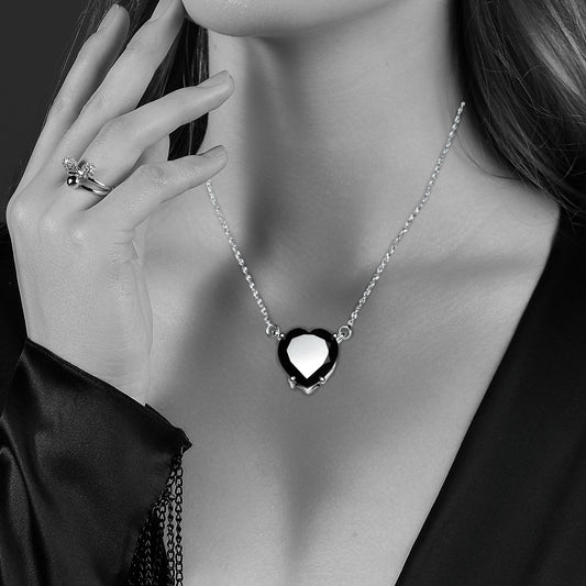 Black Spinel Heart Design Necklace