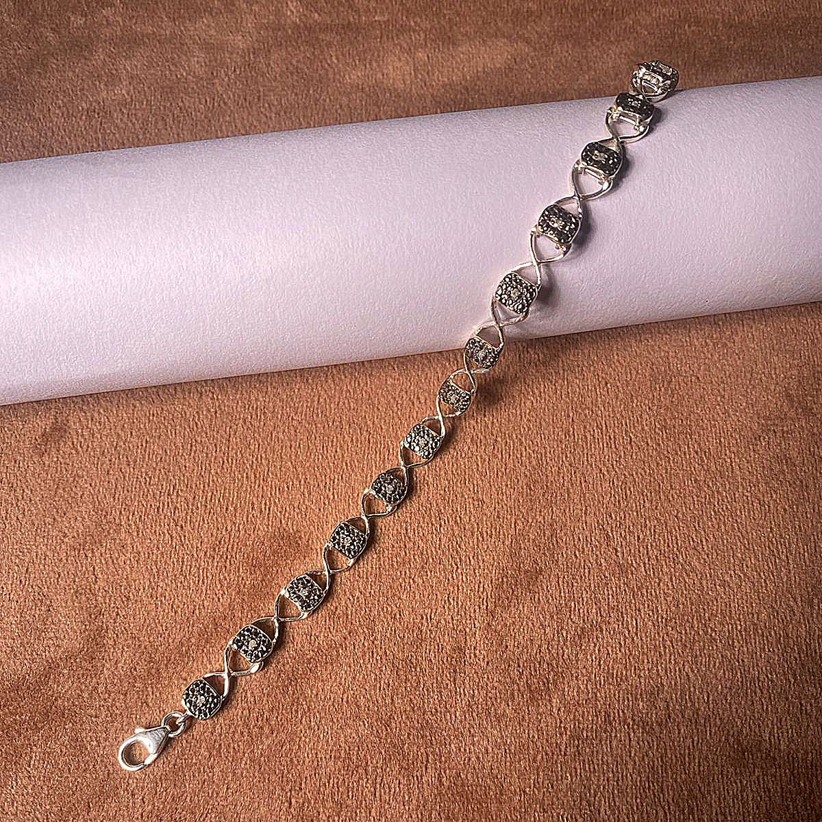 Infinite Modest Natural Diamond Bracelet