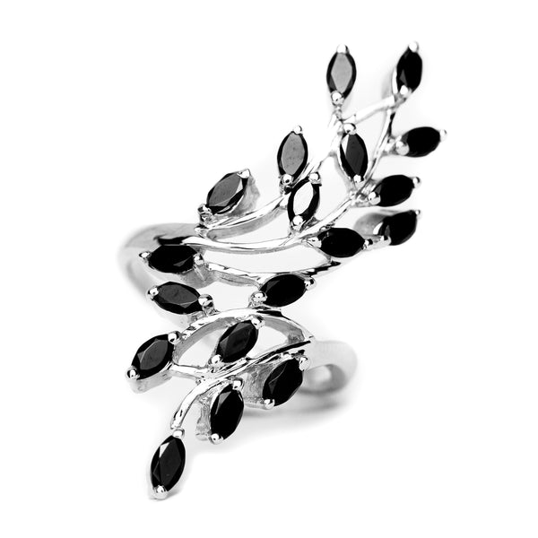 Luxurious Black Spinel Ring