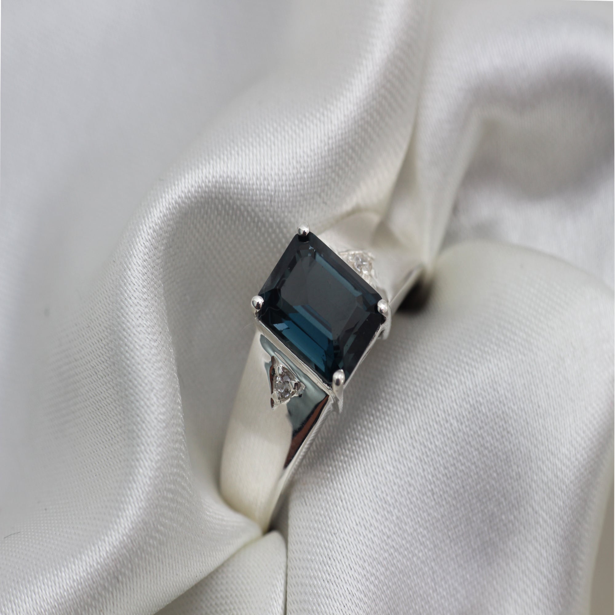Natural London Blue Topaz Men Ring