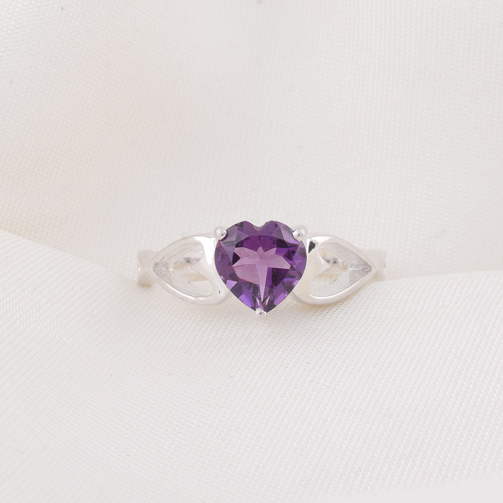 Modern Amethyst Heart Design Ring
