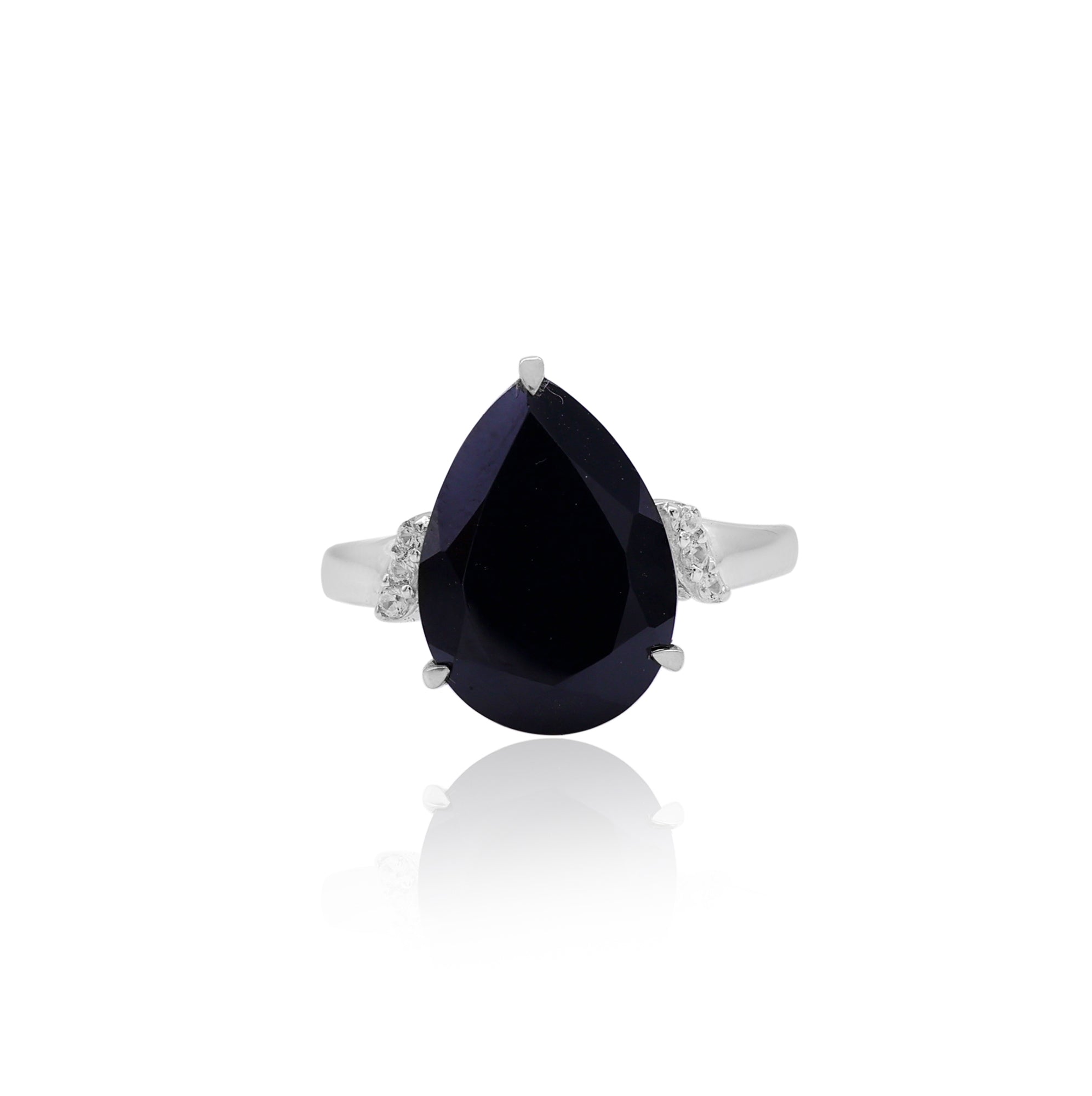 Black Spinel Pear Design Ring