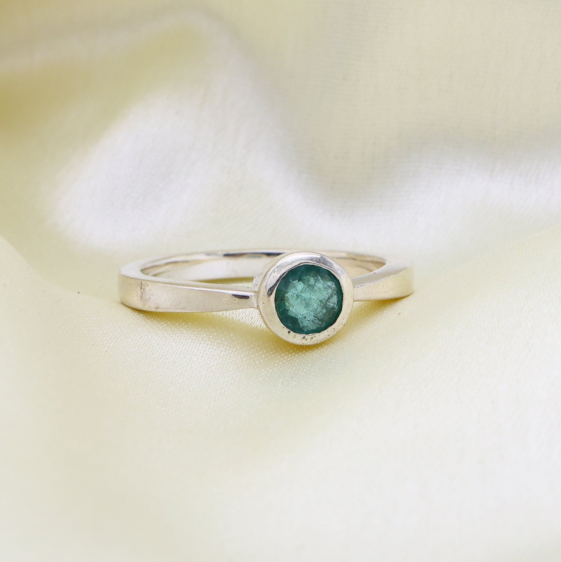 Natural Emerald Round Ring