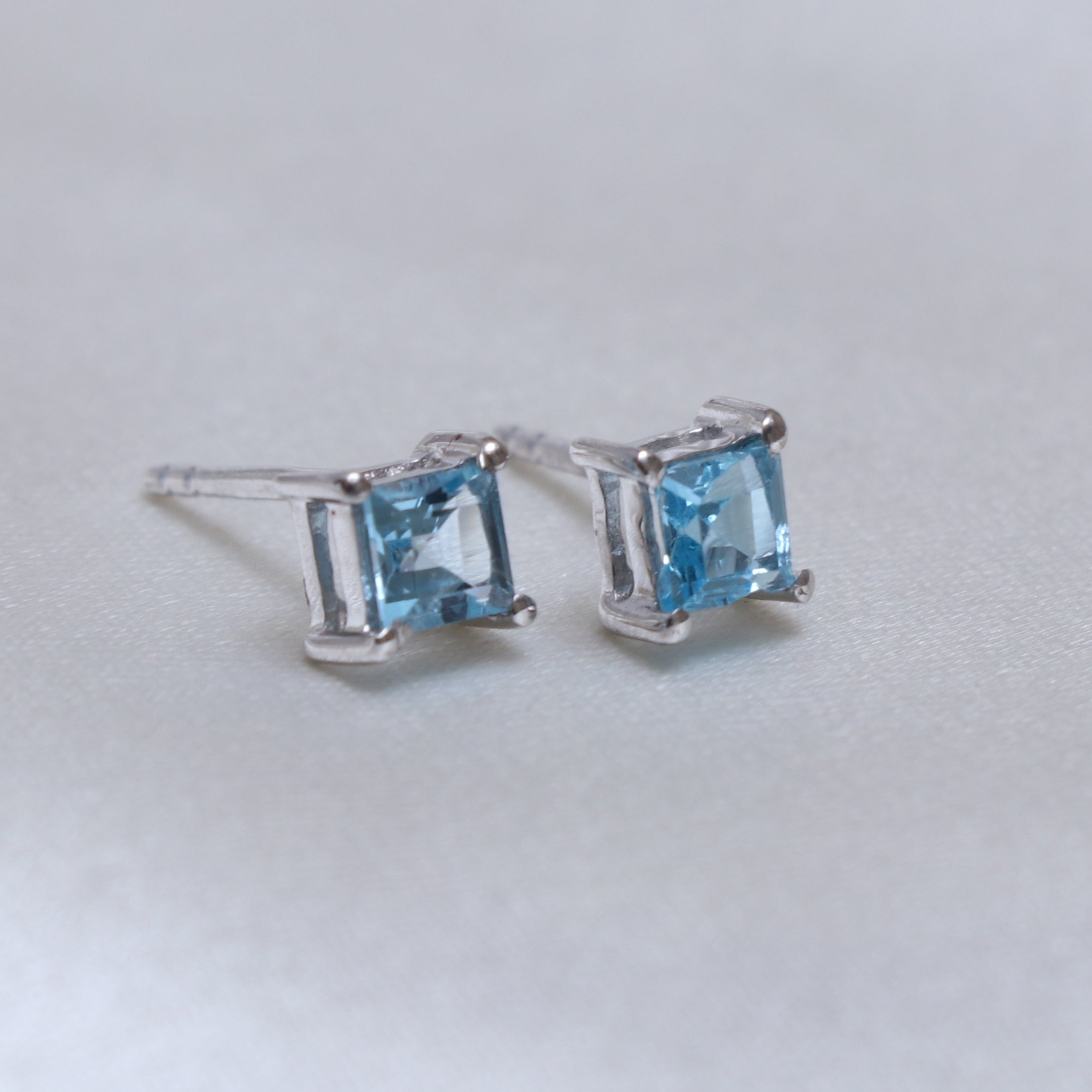 4 MM Natural Swiss Blue Topaz Squared  Earring