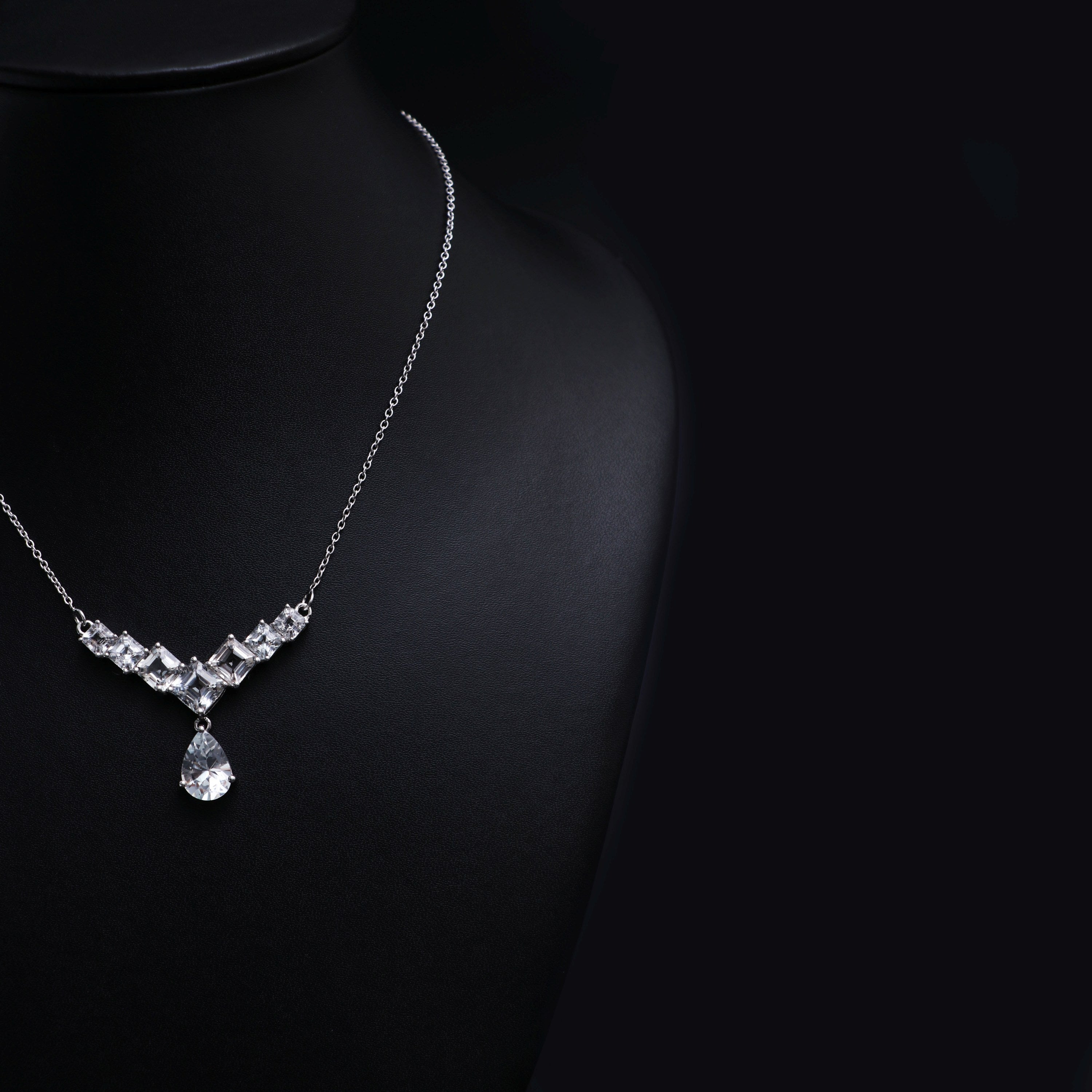White Topaz Silver Necklace
