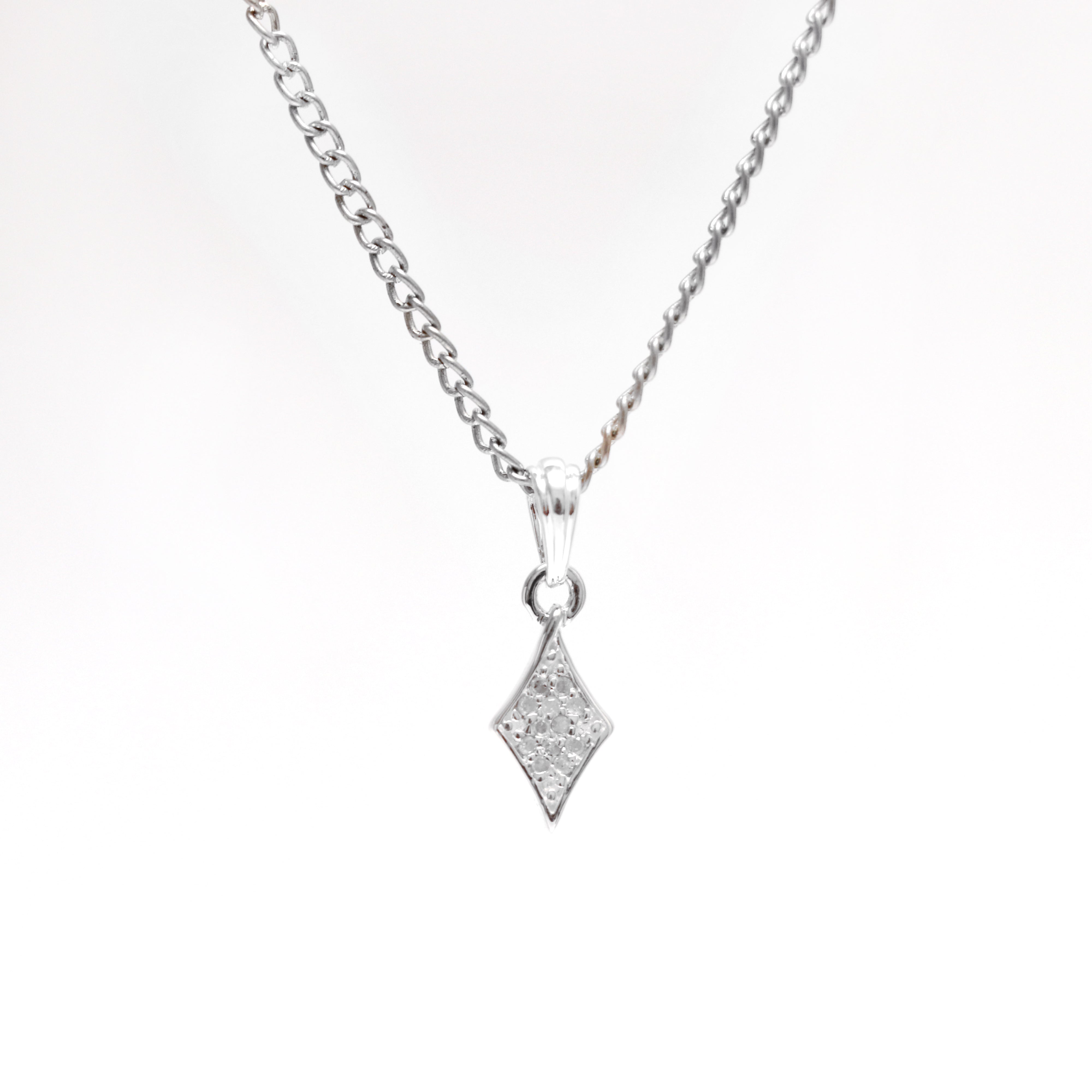 Natural White Diamond Pendant