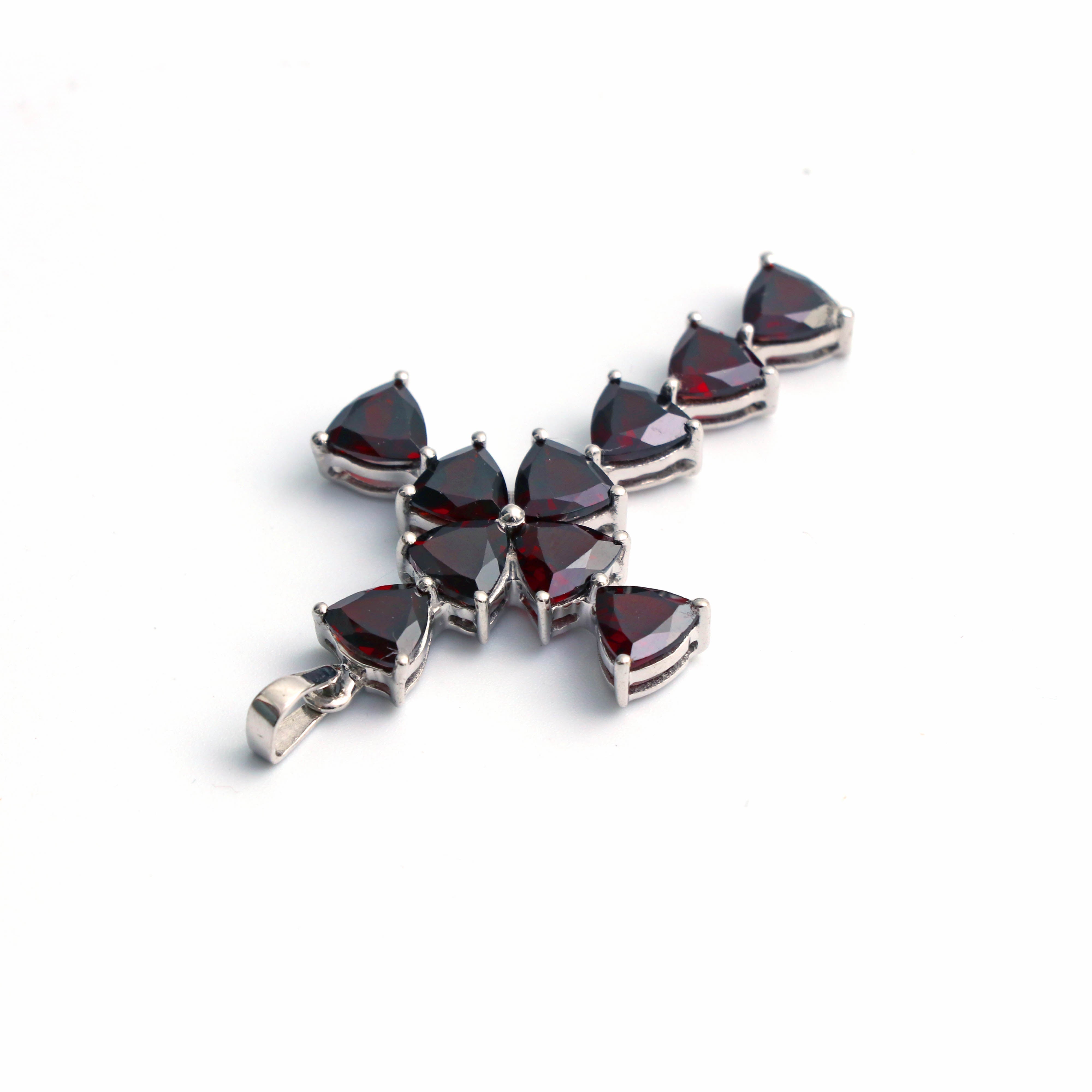 Reg Garnet Triangle Gemstone Pendant