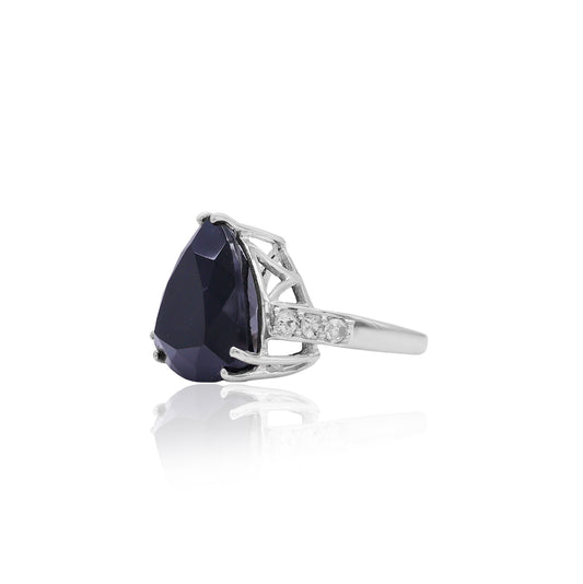 Black Spinel Triangle Stone Ring
