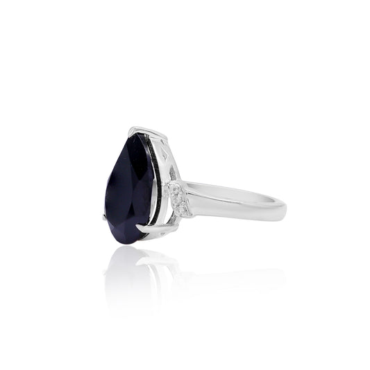 Black Spinel Pear Design Ring
