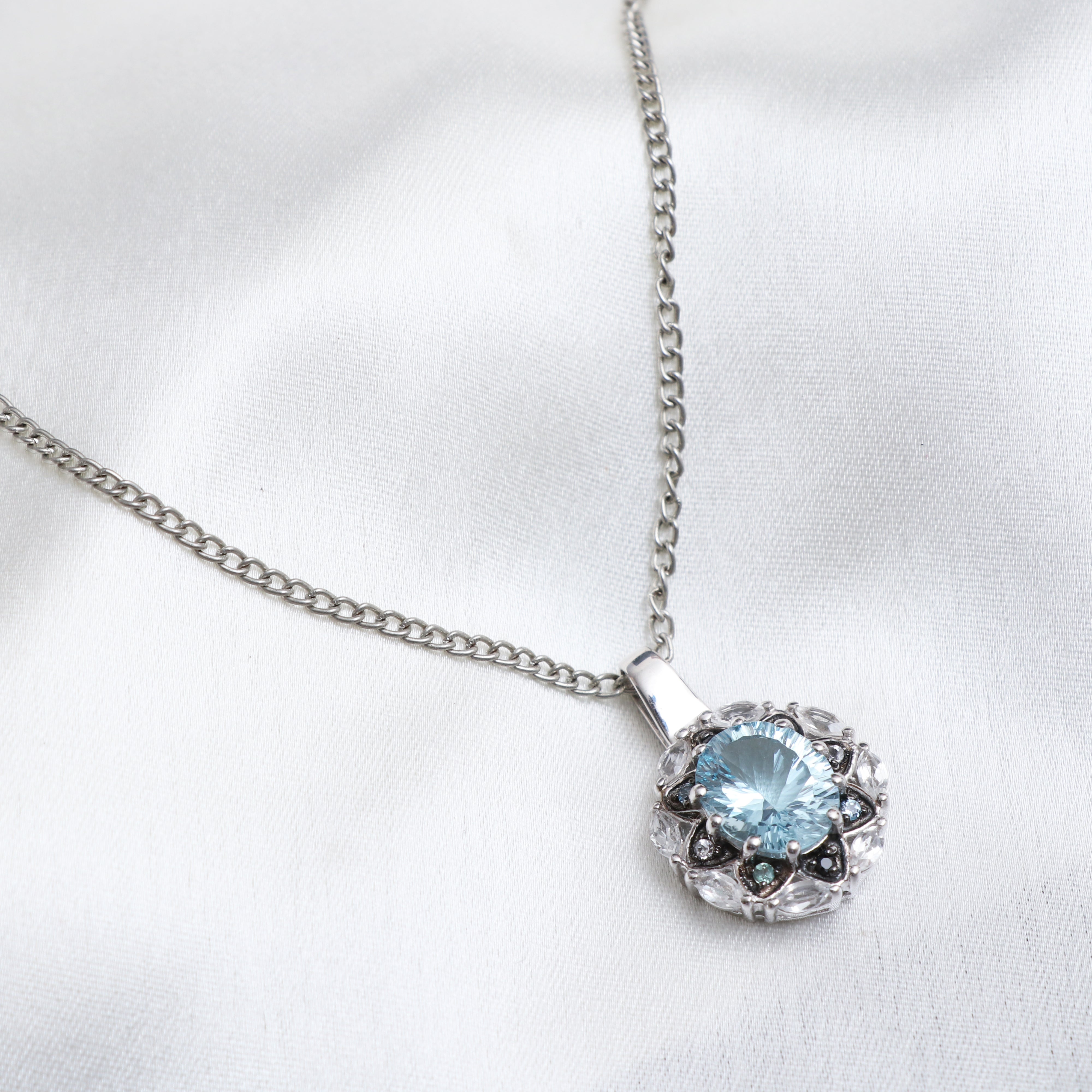 Multi Topaz Pendant With Chain