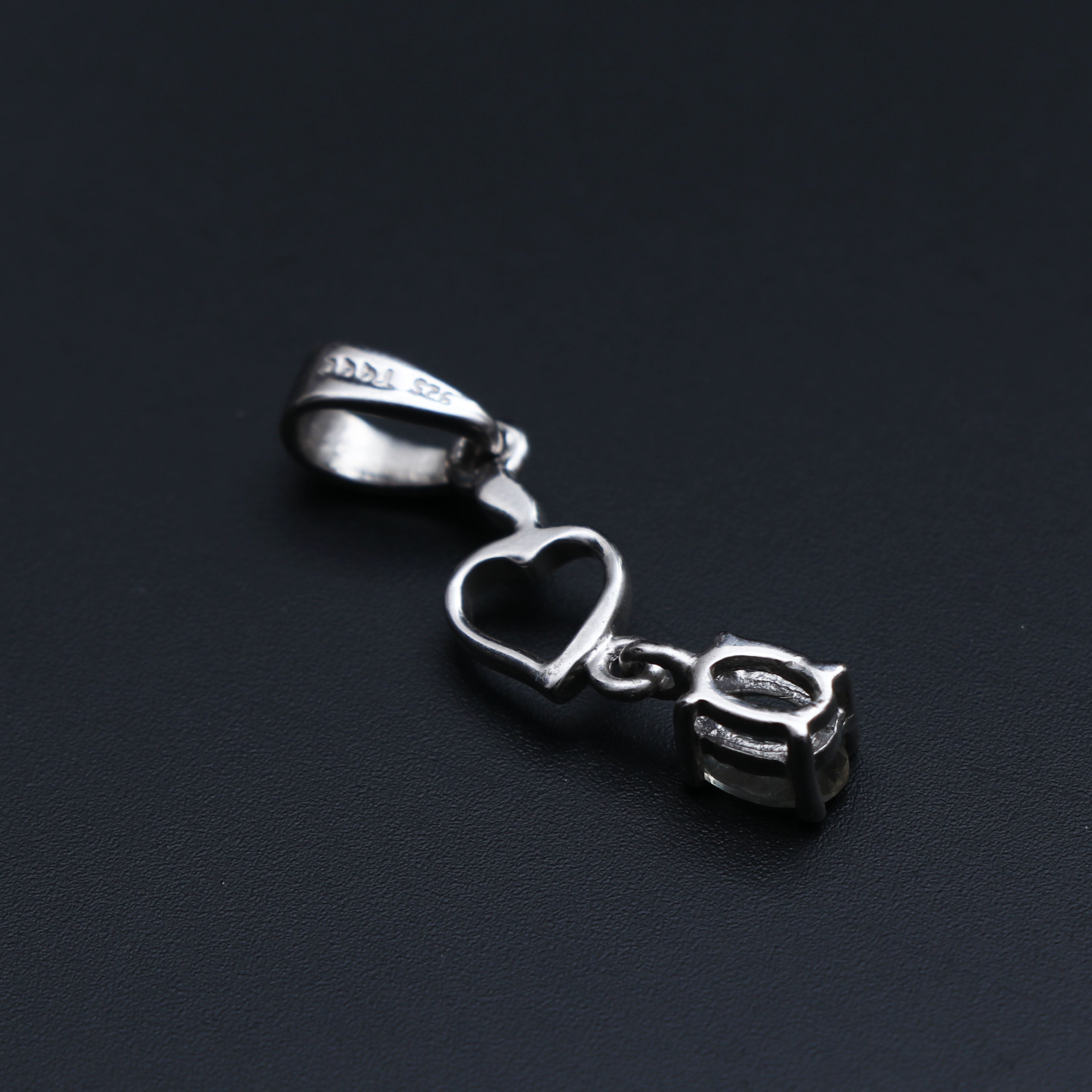 Semi Precious Heart Design Pendant