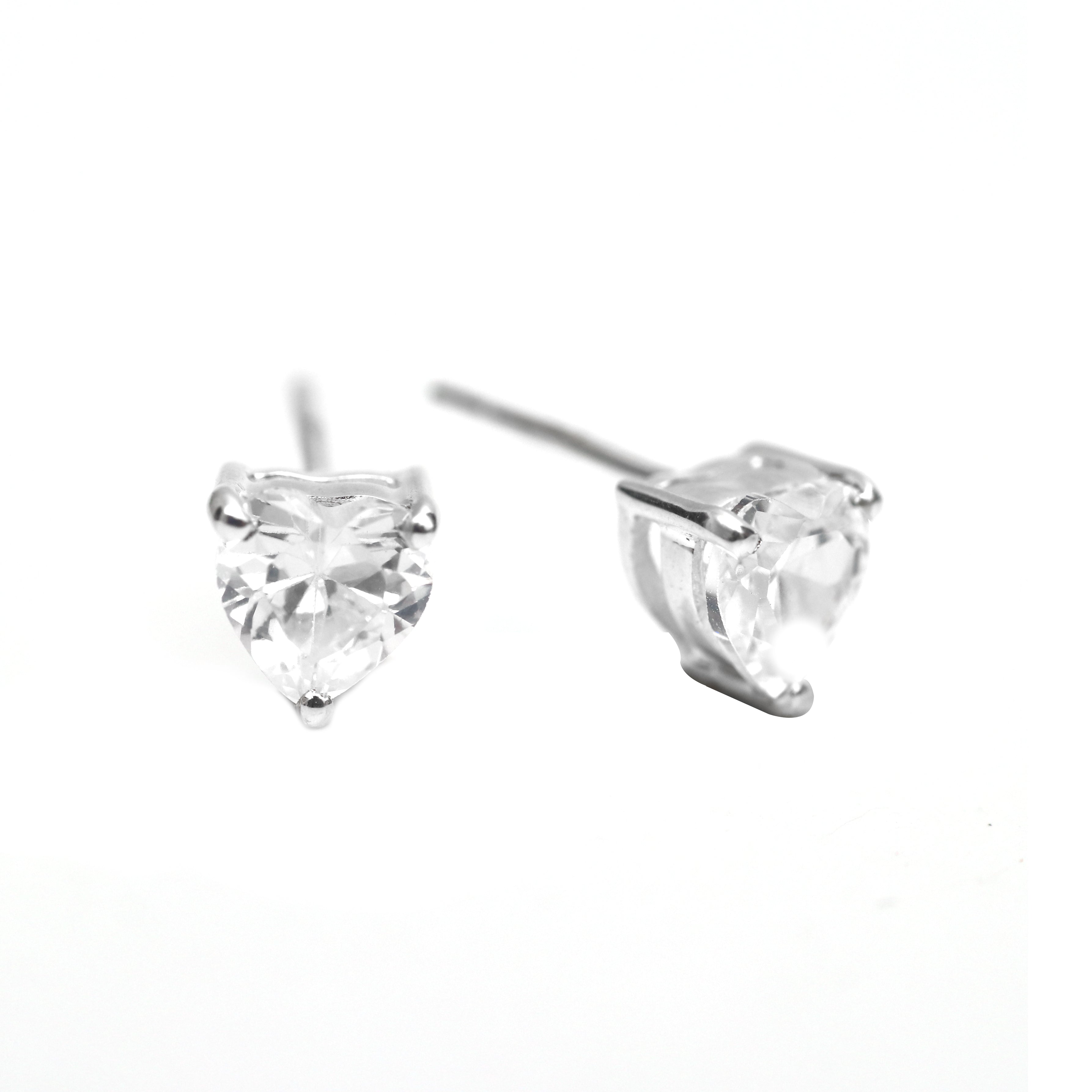 Cold Heart Earring - UNISEX