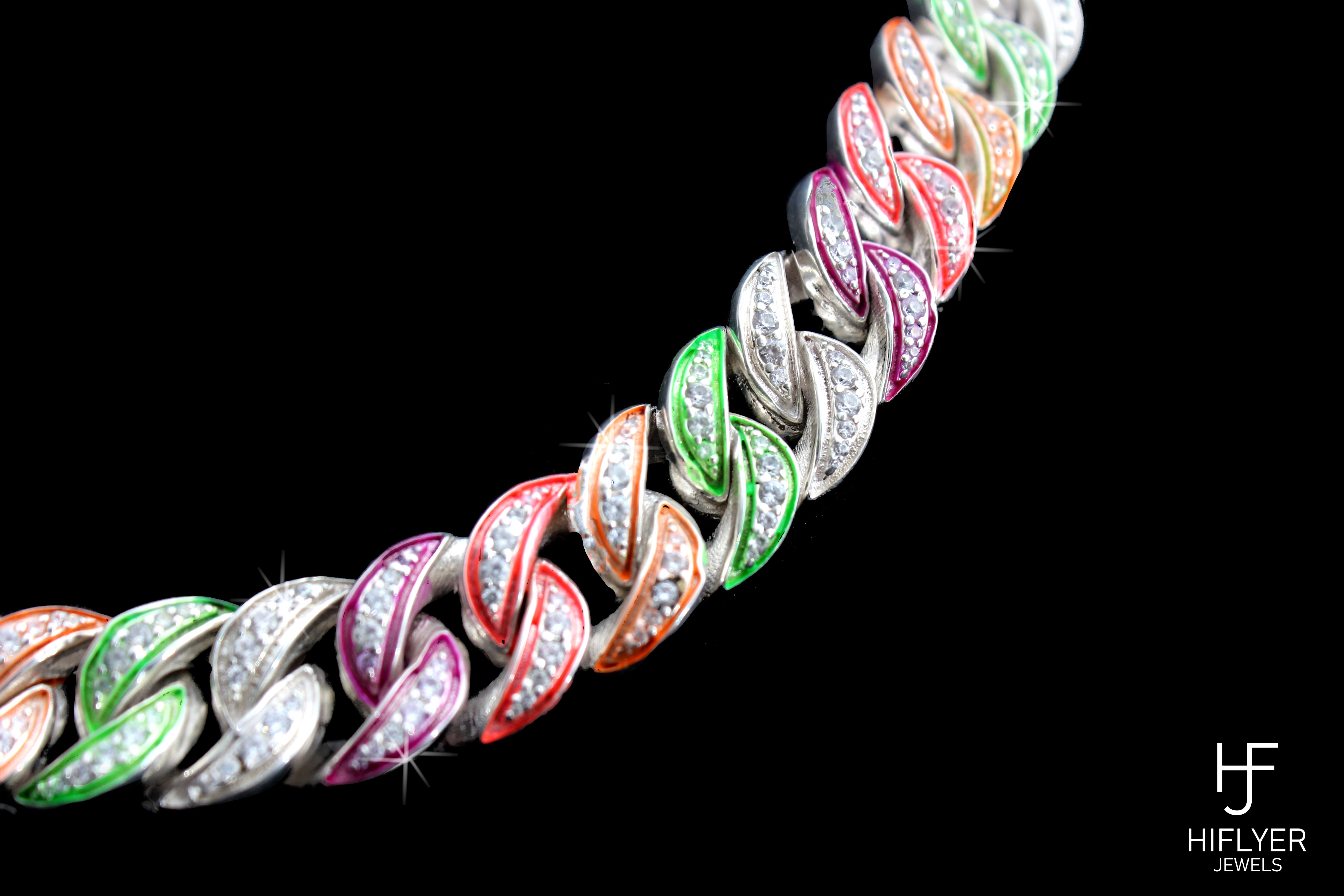 Iced Out Cuban Chain (Glow In the Dark)