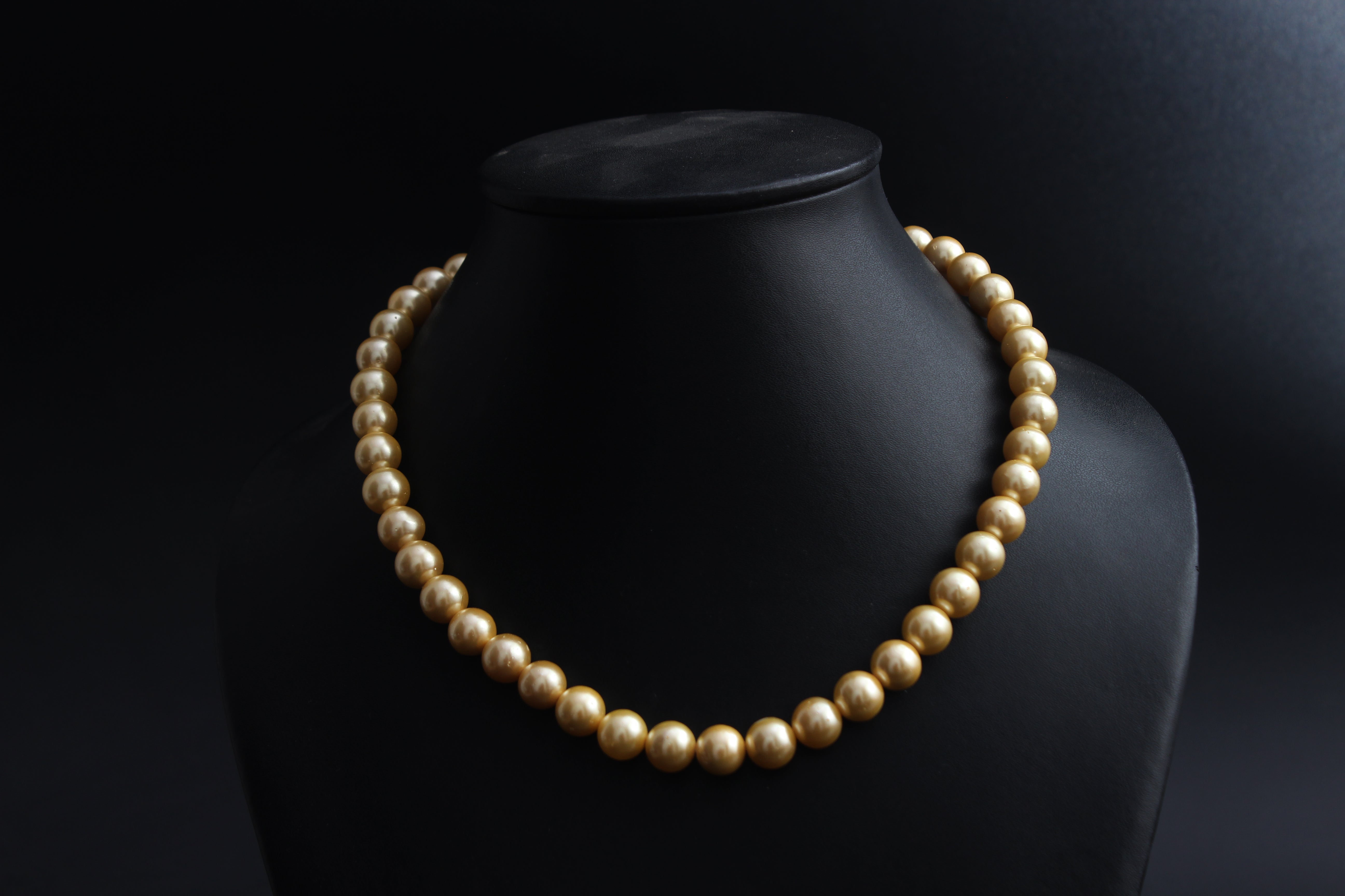 Golden Pearl Chain - Vegan