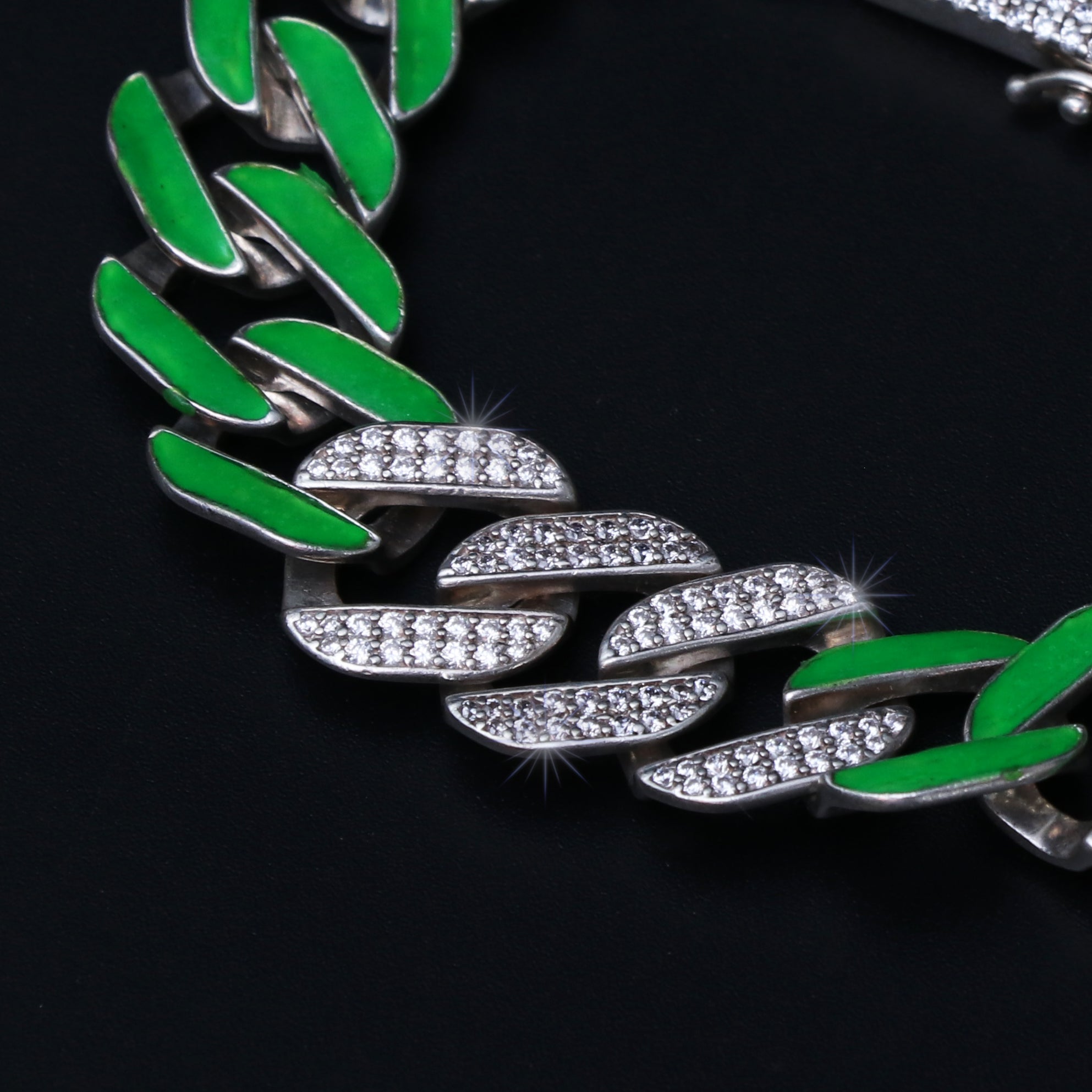 Crazy Color Cuban Bracelet - Glow in the Dark