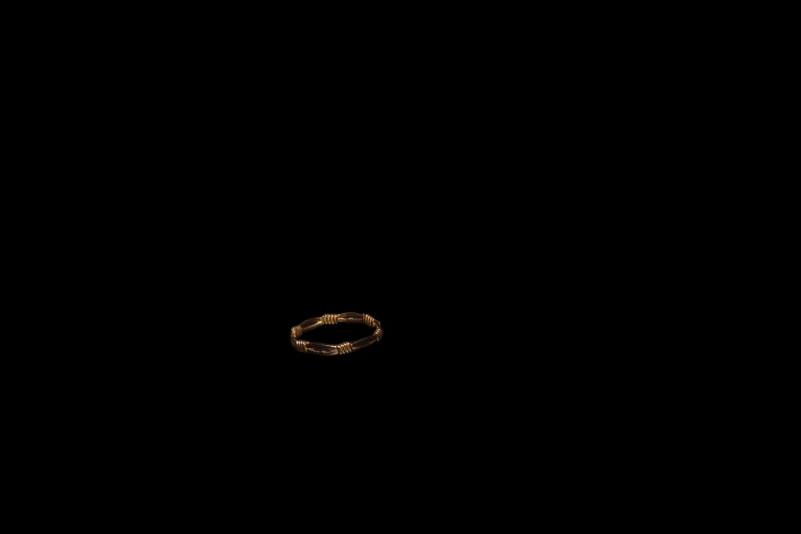 Barbed Wire Ring - Unisex