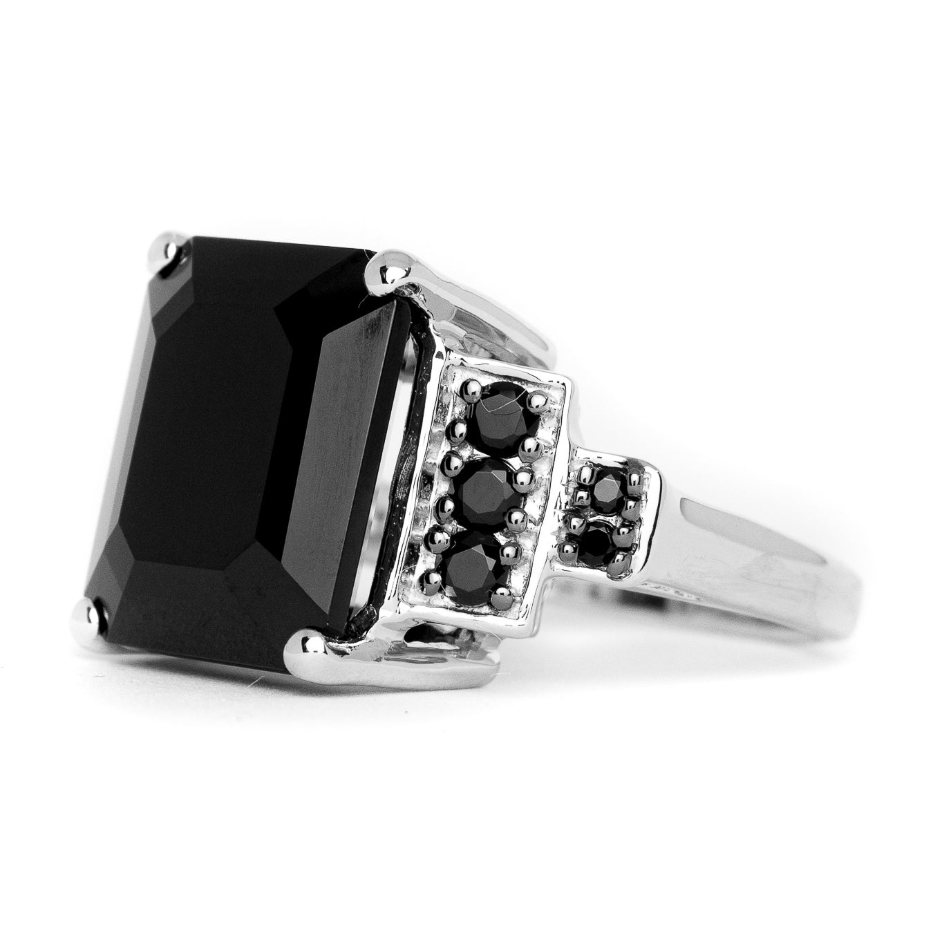 Black Spinel Gemstone Silver Ring