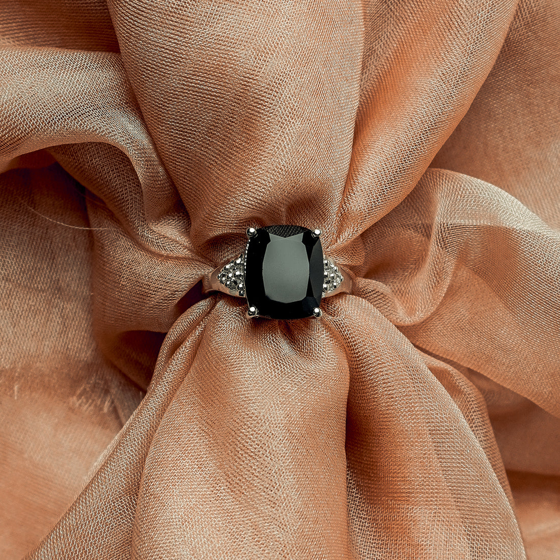 Black Spinel and White Topaz Ring