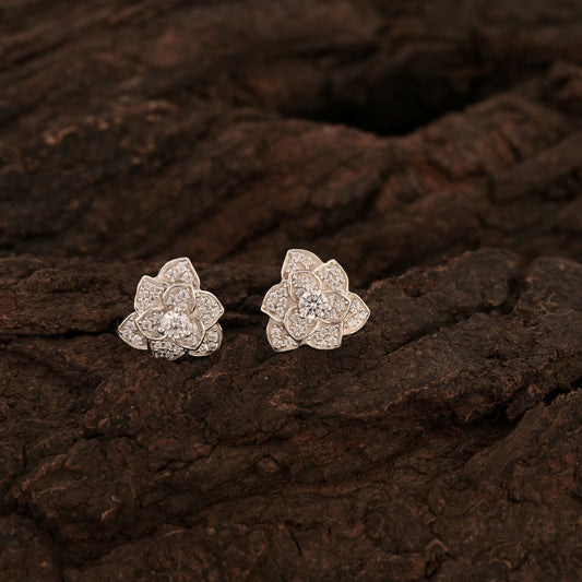 Elegant Floral Design Stud Earrings