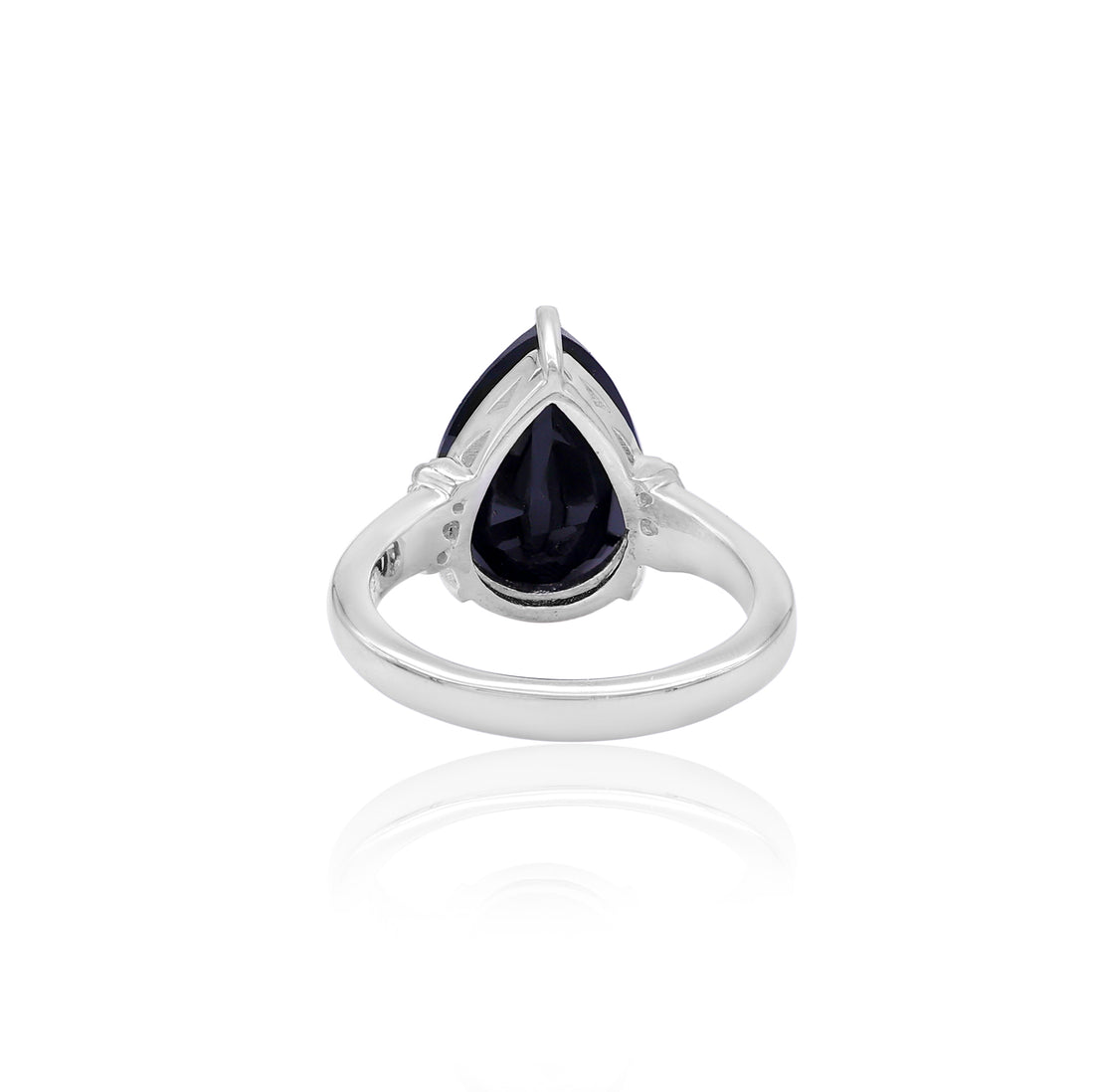 Black Spinel Pear Design Ring