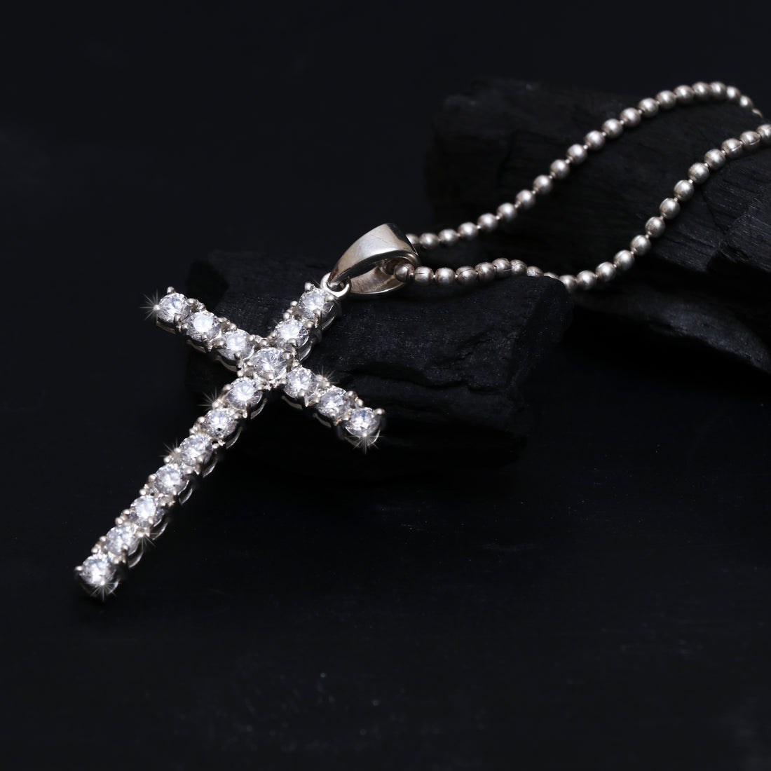 ALL SAINTS PENDANT- 4MM (Comes with a complimentary Silver Chain)